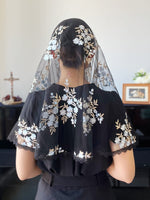 Load image into Gallery viewer, &quot;O Sacred Head Surrounded&quot; Floral Tulle D Mantilla (Black)
