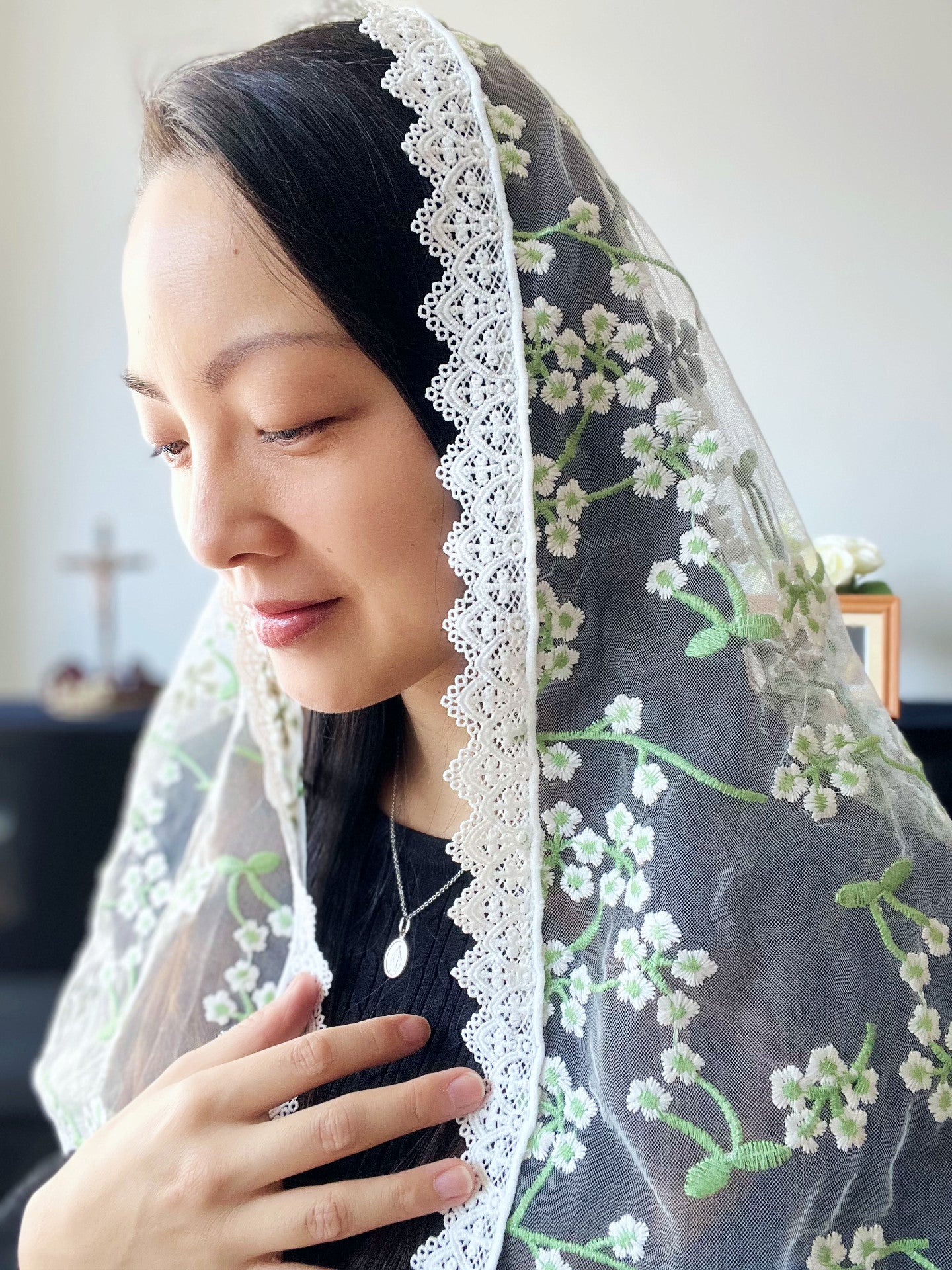 St. Brigid of Kildare Floral Tulle D Mantilla (White & Light Green)