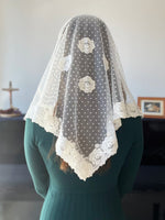 Load image into Gallery viewer, St Rose of Lima Dotted Tulle Triangular Mantilla (Ivory White)
