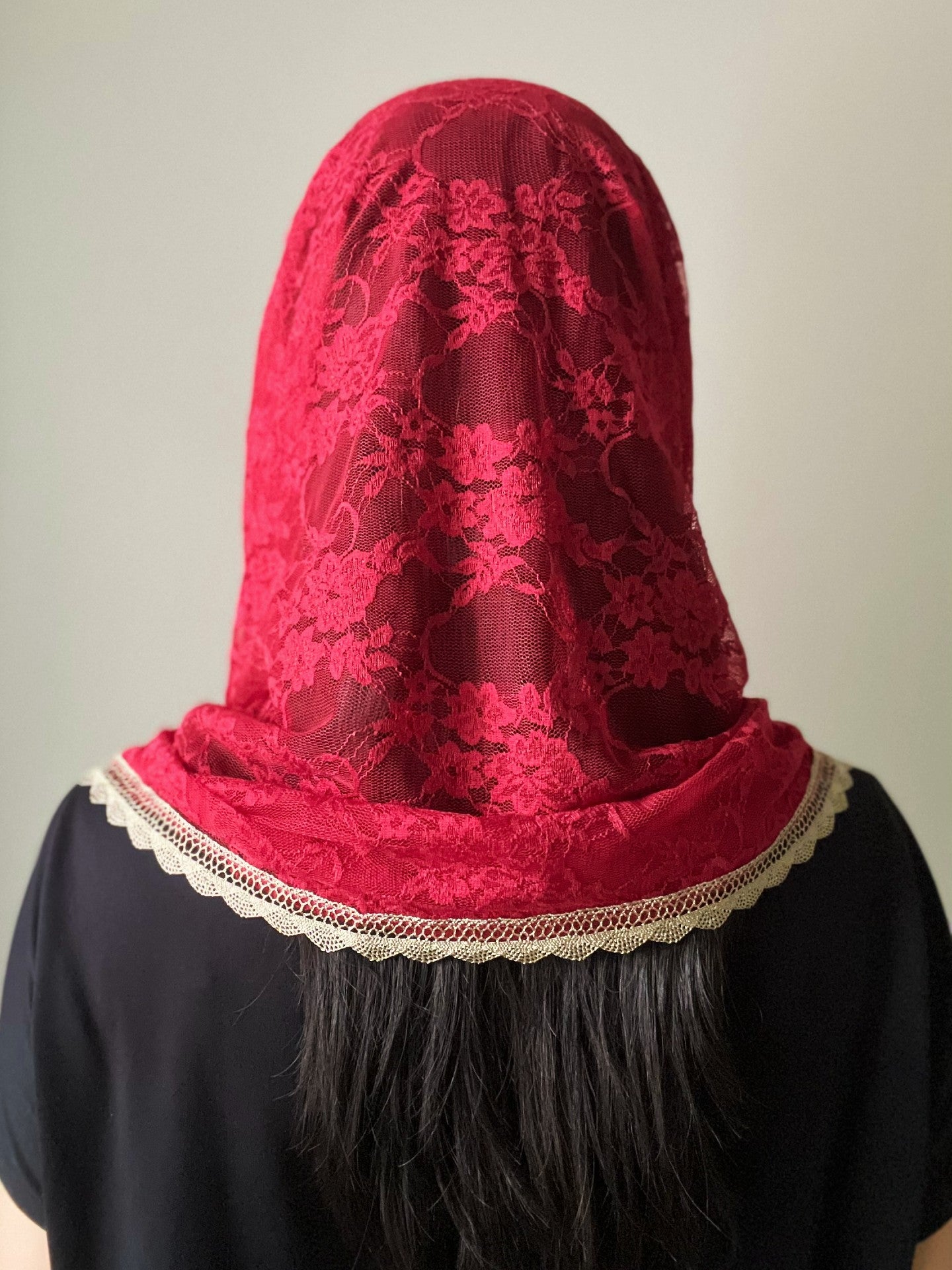 Our Lady of Hrushiv Infinity Chapel Veil (Deep Red)