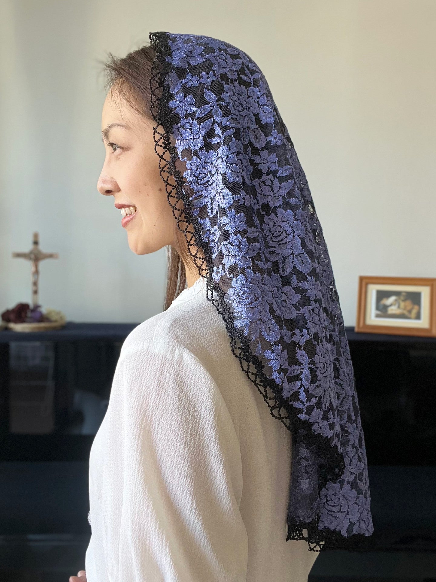 St. Margaret of Scotland Floral Oval Princess Veil (Purple/Black)