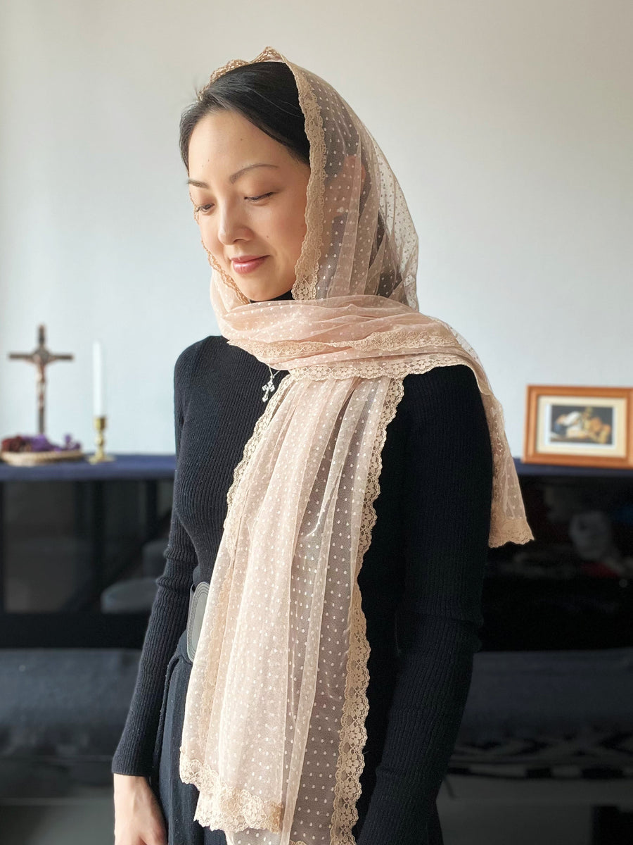 “Vessel of Honour" Dotted Tulle Wrap Veil (Beige) Filia Dei Veils