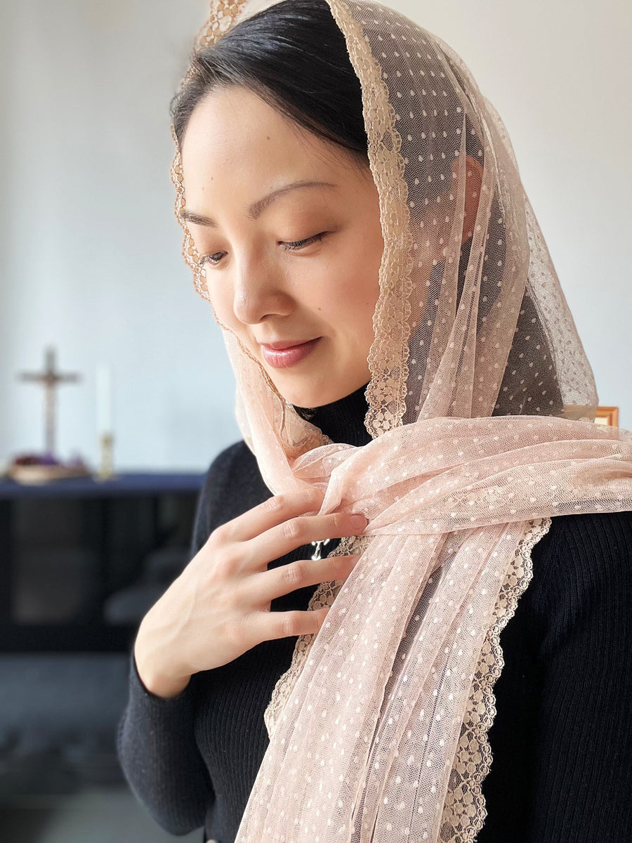 “Vessel of Honour" Dotted Tulle Wrap Veil (Beige) Filia Dei Veils